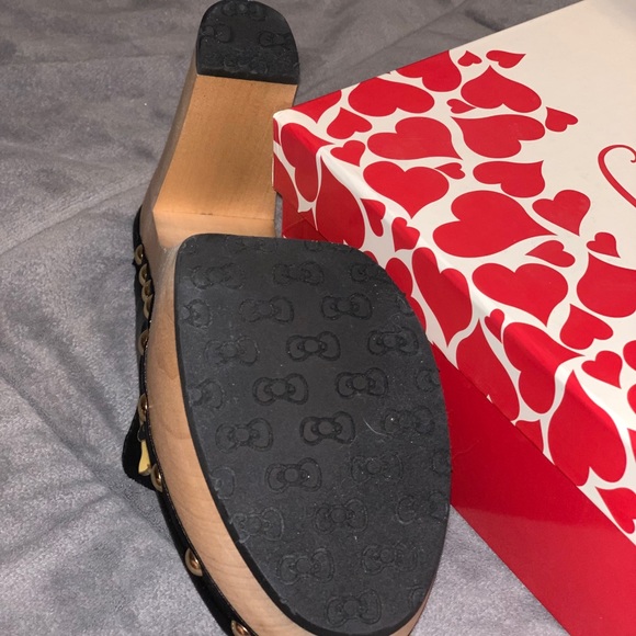 Hello kitty clogs - Picture 6 of 9